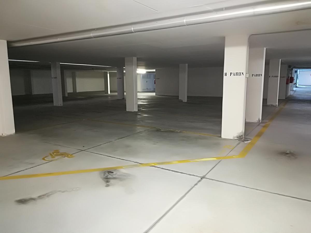 Hotel Paron Μπιμπιόνε Εξωτερικό φωτογραφία