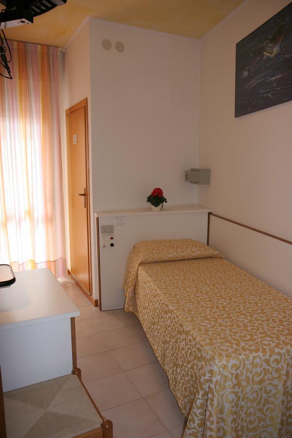 Hotel Paron Μπιμπιόνε Εξωτερικό φωτογραφία
